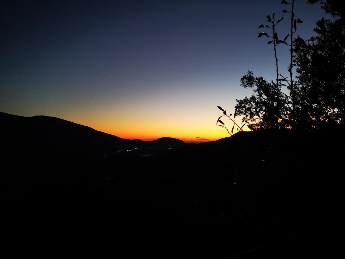 Cortijo Samadhi Guest House ลันจารอน ภายนอก รูปภาพ